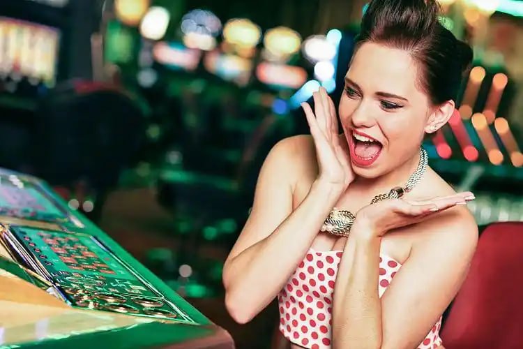 Recently Played list showing Liga 1 matches, live dealer tables, and slot games in chronological order